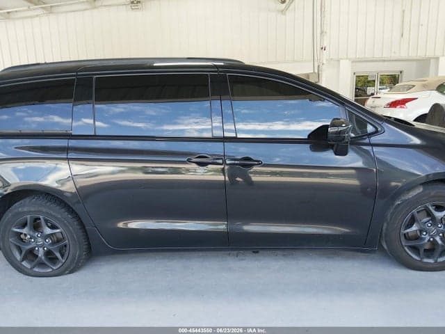 2018 CHRYSLER PACIFICA TOURING L 14