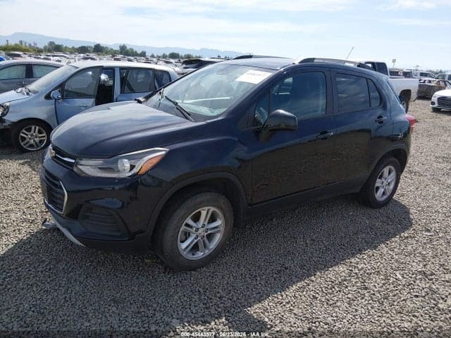 2021 CHEVROLET TRAX AWD LT 2