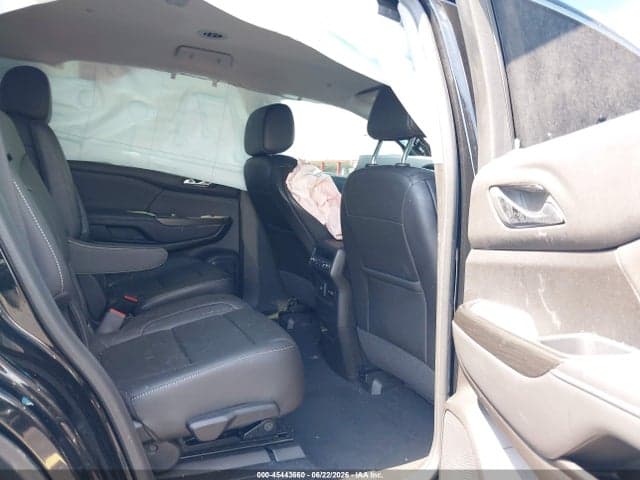 2023 GMC ACADIA FWD SLT 8