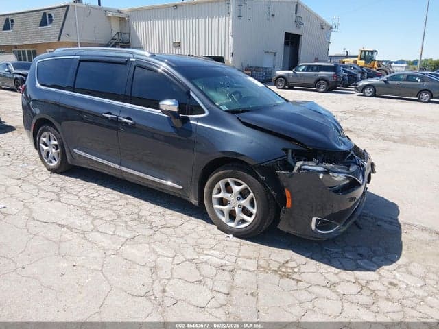 2020 CHRYSLER PACIFICA LIMITED 1
