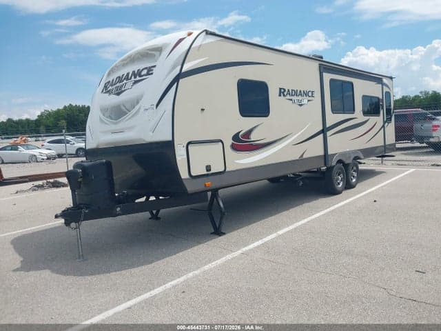 2017 CRUISER RADIANCE 25 RL 2