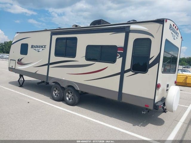 2017 CRUISER RADIANCE 25 RL 3