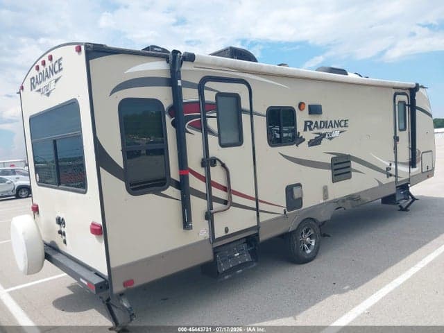 2017 CRUISER RADIANCE 25 RL 4