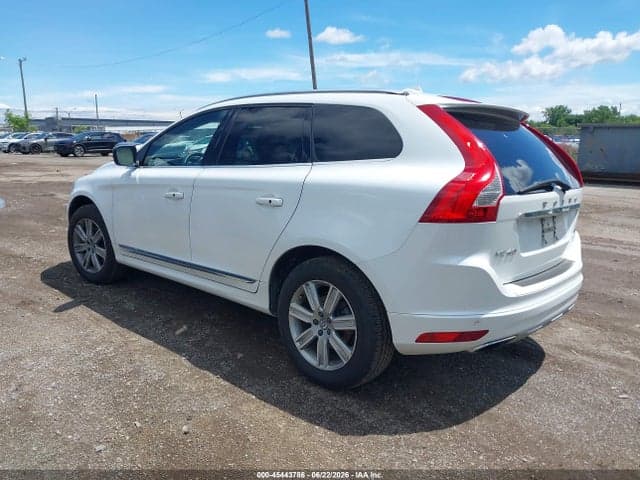 2017 VOLVO XC60 T5 3