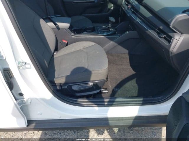 2025 KIA K4 LX 5