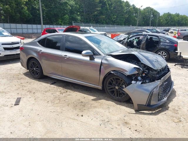 2025 TOYOTA CAMRY SE 1