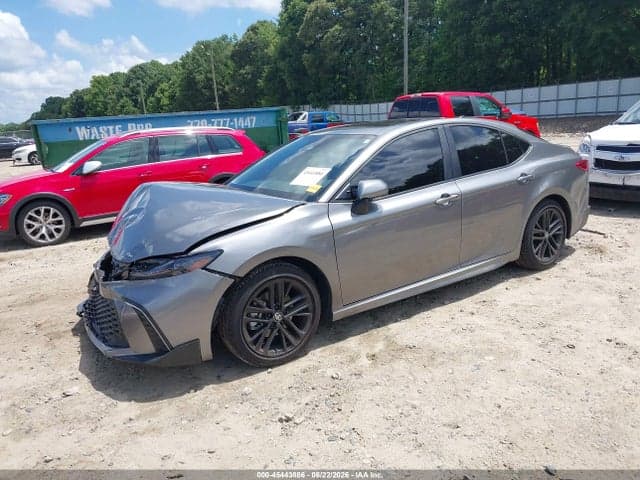 2025 TOYOTA CAMRY SE 2