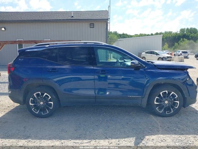 2022 GMC TERRAIN AWD SLT 14