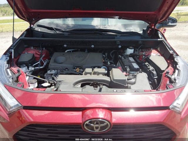 2024 TOYOTA RAV4 XLE PREMIUM 10
