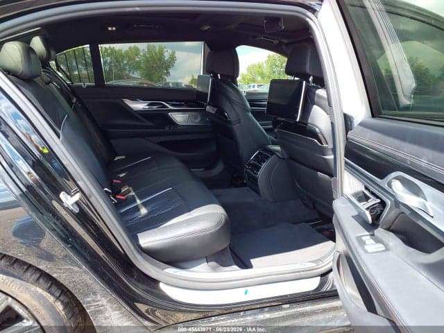 2021 BMW 750I XDRIVE 8