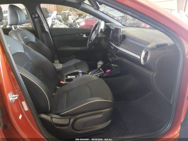 2022 KIA FORTE GT-LINE 5
