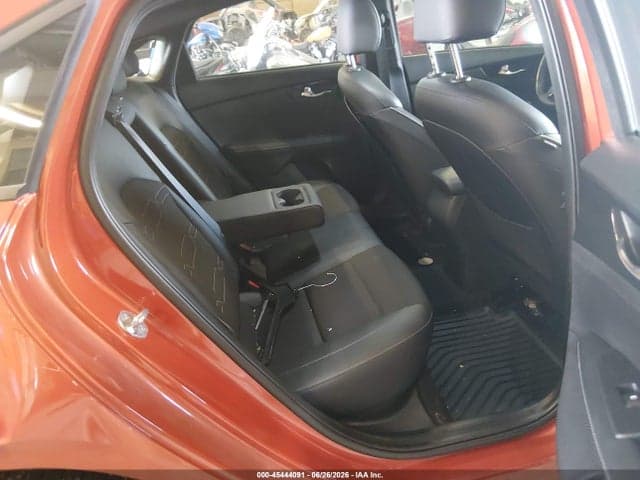 2022 KIA FORTE GT-LINE 8