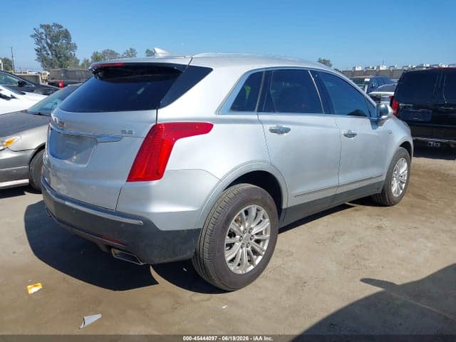 2018 CADILLAC XT5 4