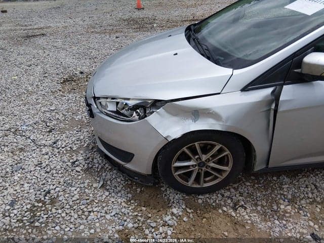 2016 FORD FOCUS SE 6
