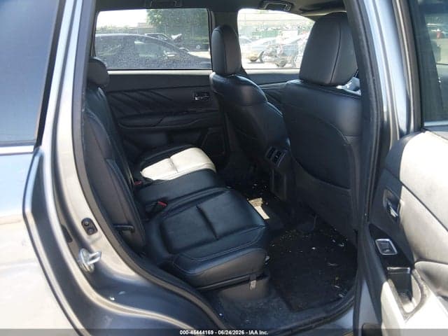 2022 MITSUBISHI OUTLANDER PHEV 8