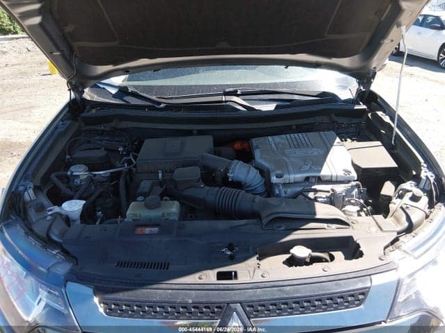 2022 MITSUBISHI OUTLANDER PHEV 10