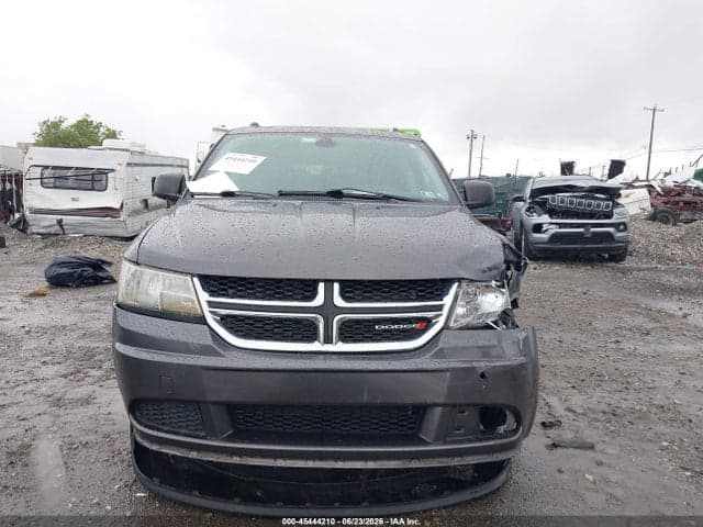 2018 DODGE JOURNEY SE 11