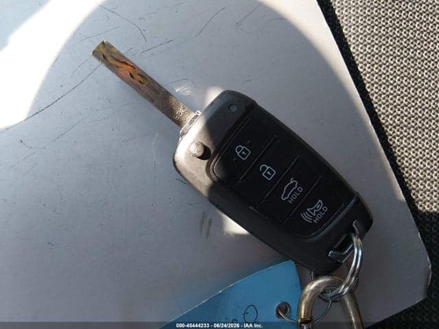 2021 HYUNDAI ACCENT SE 11