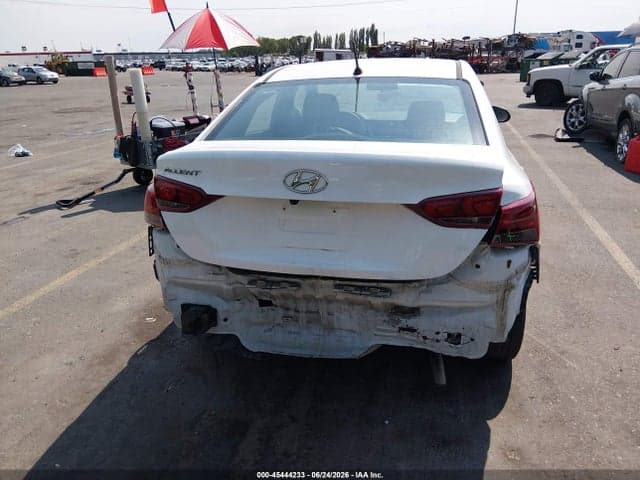 2021 HYUNDAI ACCENT SE 16
