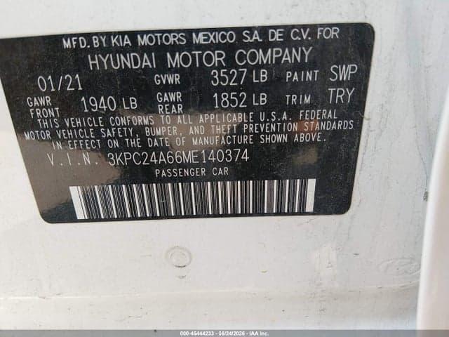 2021 HYUNDAI ACCENT SE 9