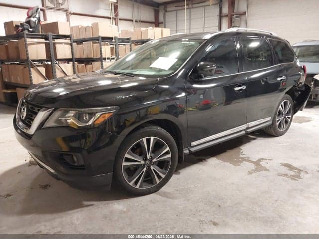 2019 NISSAN PATHFINDER PLATINUM 2