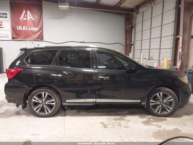 2019 NISSAN PATHFINDER PLATINUM 12