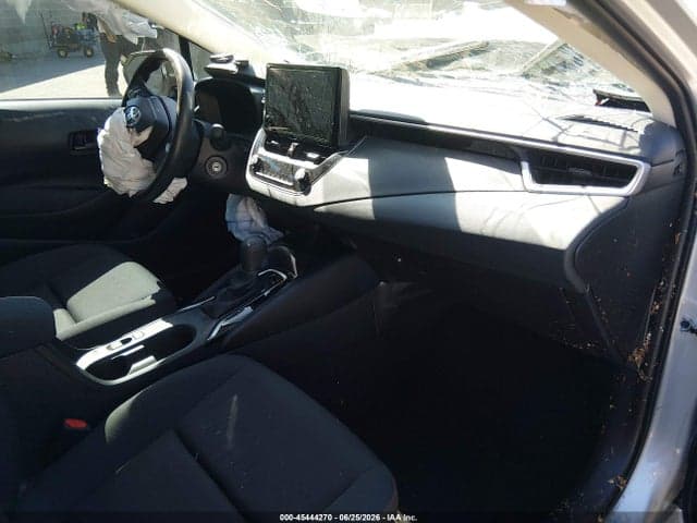 2026 TOYOTA COROLLA LE 5