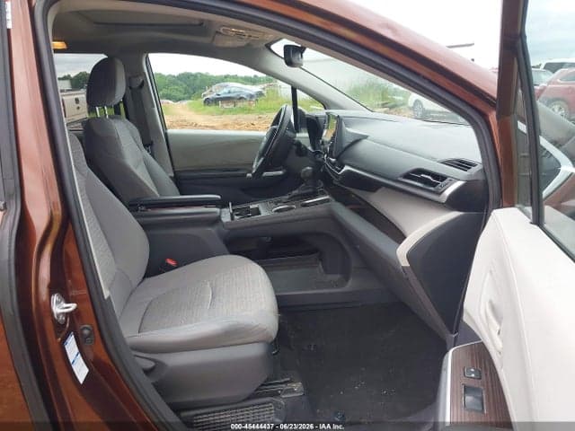 2021 TOYOTA SIENNA LE 5
