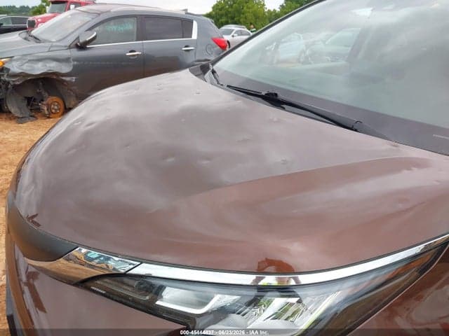 2021 TOYOTA SIENNA LE 6