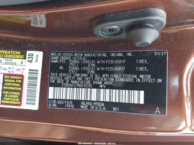 2021 TOYOTA SIENNA LE 9