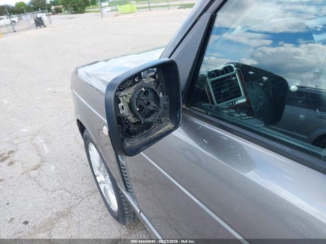 2011 LAND ROVER RANGE ROVER 6