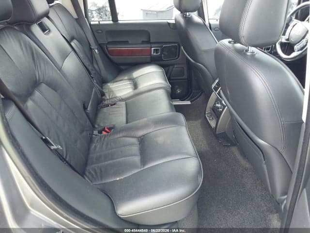 2011 LAND ROVER RANGE ROVER 8