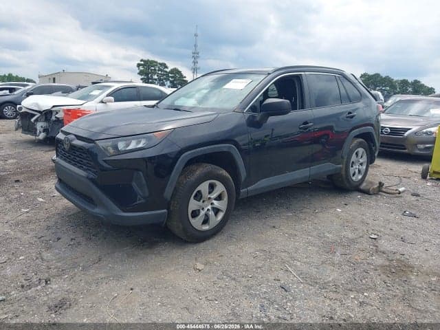 2020 TOYOTA RAV4 LE 2