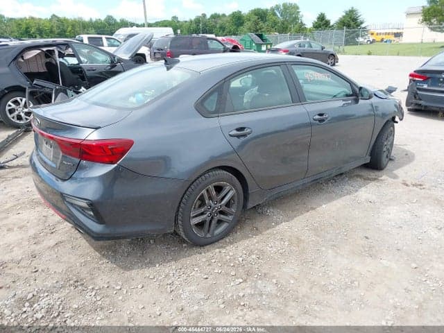 2021 KIA FORTE GT-LINE 4