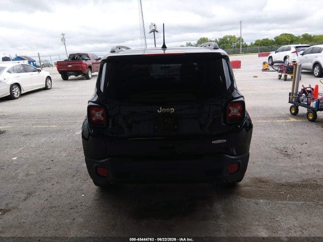 2018 JEEP RENEGADE LATITUDE FWD 16