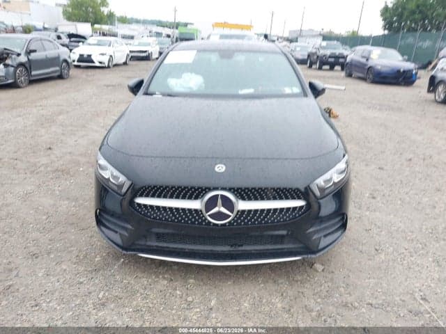2022 MERCEDES-BENZ A 220 4MATIC 12