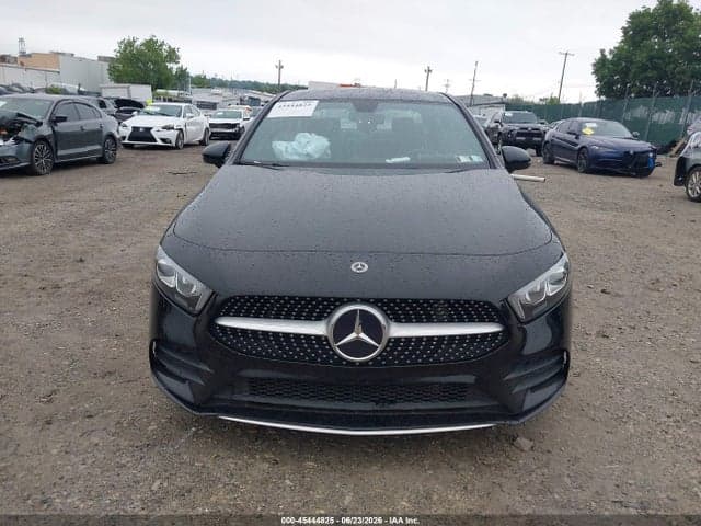 2022 MERCEDES-BENZ A 220 4MATIC 6