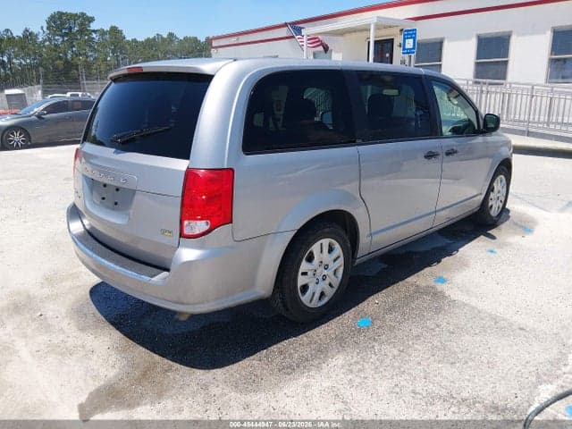2019 DODGE GRAND CARAVAN SE 4