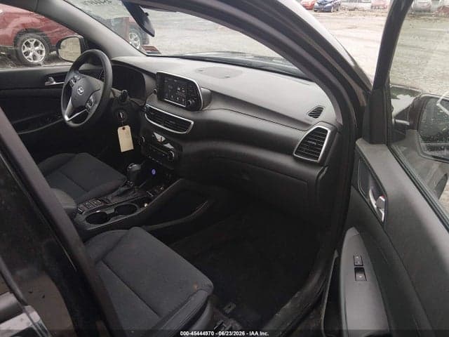 2021 HYUNDAI TUCSON SE 5