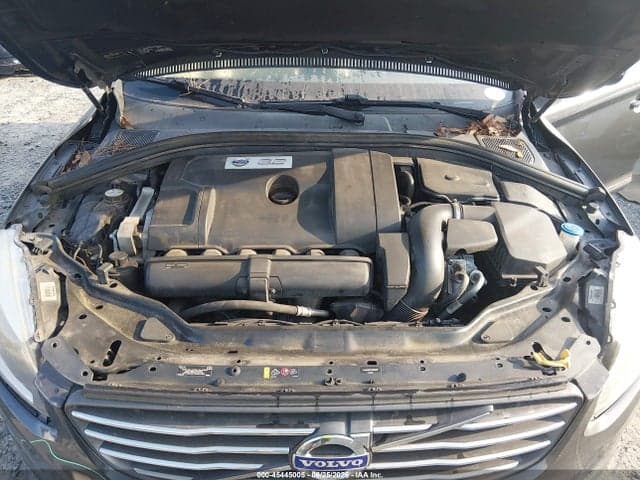 2015 VOLVO XC60 3.2 10