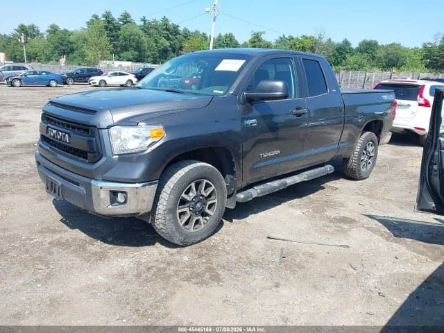 2017 TOYOTA TUNDRA SR5 5.7L V8 2