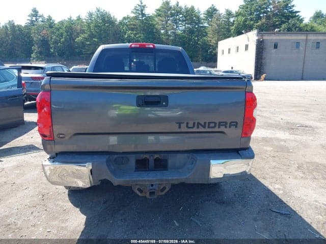 2017 TOYOTA TUNDRA SR5 5.7L V8 16