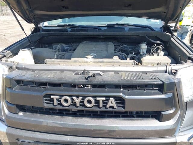 2017 TOYOTA TUNDRA SR5 5.7L V8 10
