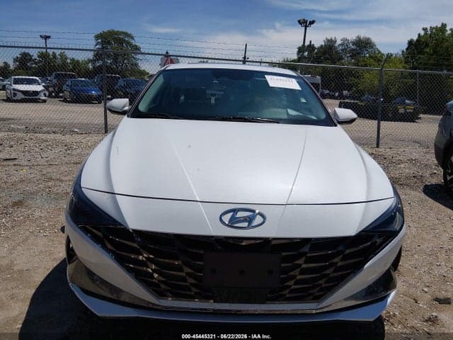 2021 HYUNDAI ELANTRA LIMITED 11