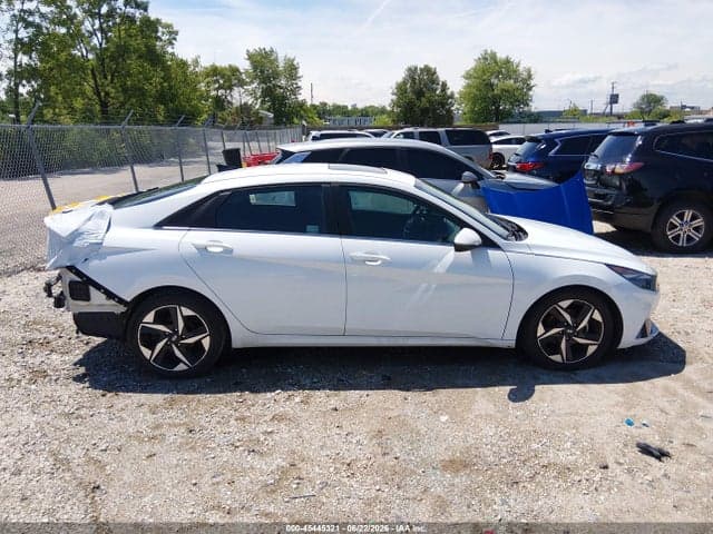 2021 HYUNDAI ELANTRA LIMITED 12
