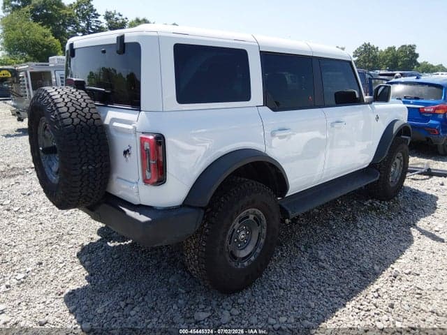 2025 FORD BRONCO OUTER BANKS 4