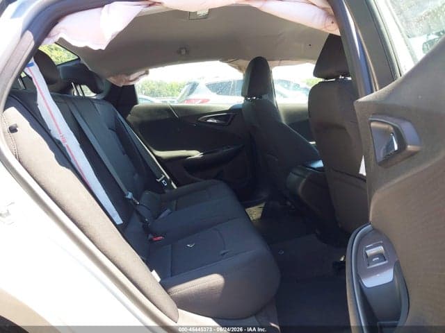 2021 CHEVROLET MALIBU FWD 1FL 8