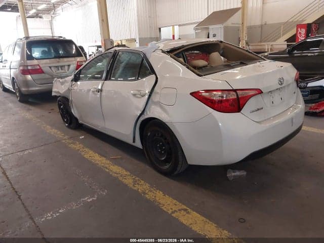 2017 TOYOTA COROLLA LE 3