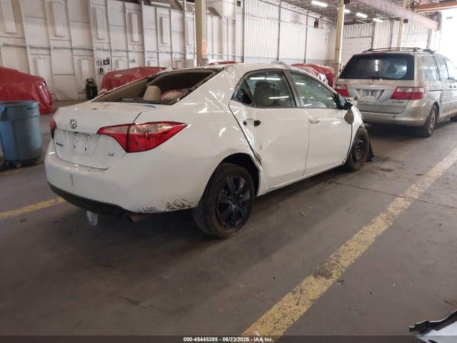2017 TOYOTA COROLLA LE 4