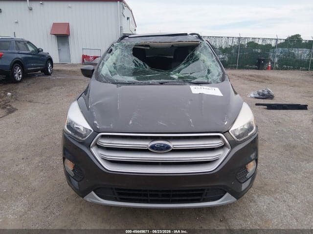 2018 FORD ESCAPE SE 12